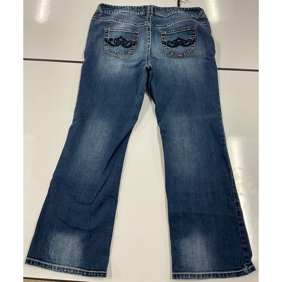 Women's Size 18 Lane Bryan Boot Leg Medium Wash Back Pocket Embroidery Stretch - Picture 2 of 7